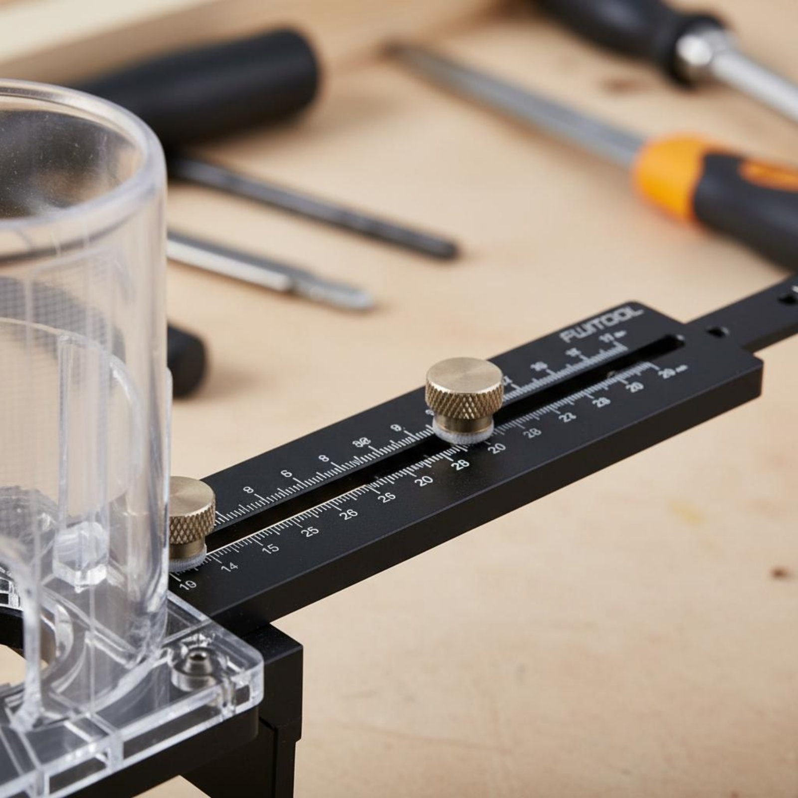 Router Circle Cutting Jig Mult - Woodworking Router บทวิจารณ์และราคา